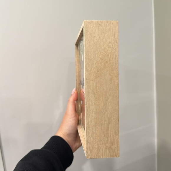 Honeymoon Fund card box, clear case, wooden box. - Picture 4 of 4